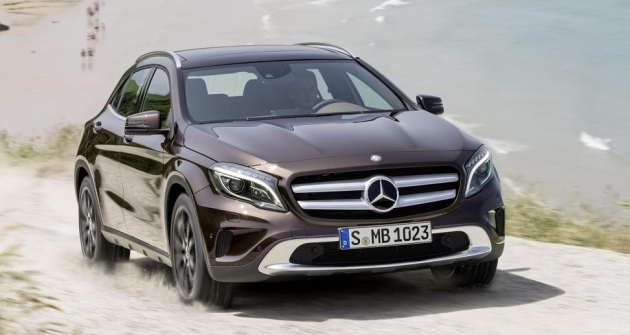 mercedes-gla-3 79657