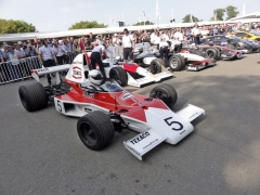 Další naděje Stoffel Vandoorne (McLaren M23 Ford; 1974)