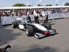 Nick Heidfeld, držitel rekordu na McLarenu MP4/13 Mercedes V10 (1999)