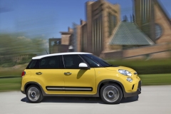 04a-fiat500l 79841