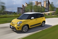 04b-fiat500l 79842