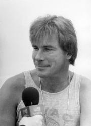 James Hunt jako komentátor na Hungaroringu (1986)