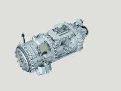 Sestava ZF TraXon s modulem TraXon Torque určená pro super těžkou přepravu.