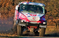 Pro Dakar 2014 připravil tým Aleše Lopraise zcela nový speciál Queen 69 na ideovém základě modelové řady Tatra Jamal.