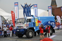 Nový KamAZ 4326 s osmiválcem Liebherr byl poprvé otestován při letní Silk Way Rally, na Dakaru s ním startují už tři z pěti ruských vozů