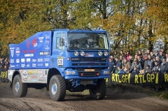 Holanďan Aart Schoones postavil pro Dakar nový DAF odlehčené konstrukce s vlečnými tyčemi náprav, zaručující lepší jízdní vlastnosti