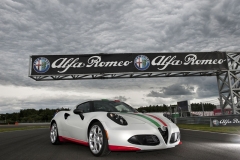 Alfa Romeo 4C jako Safety Car pro mistrovství světa Superbike