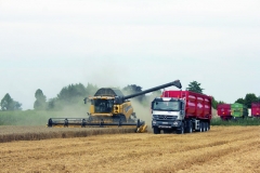 Zemědělský tahač od společnosti Paul Nutzfahrzeuge prošel úspěšně provozními zkouškami.