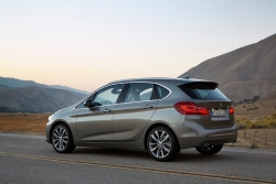 bmw-2-active-tourer-2 84121