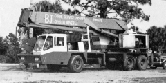 CCC 6x4 s jeřábovou nástavbou Bucyrus-Erie (1979)