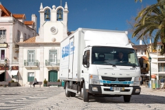 Fuso Canter Eco Hybrid je prvním sériově vyráběným a prodávaným hybridním nákladním vozem na světě.
