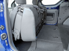 Interiér lze přizpůsobit počtu přepravovaných osob a množství zavazadel sklopením opěradel na sedáky, anebo celých sedadel do svislé polohy za předními opěradly