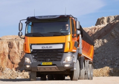 DAF CF Construction má pod kapotou osvědčený motor PACCAR MX Euro VI.