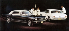 Ford Mustang model 1964 ½ jako čtyřmístné kupé