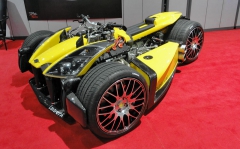 Lazareth Wazuma V8F s motorem Ferrari o výkonu 184 kW (250 k)