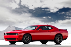 dodge-challenger-srt-hellcat-02 86517