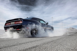 dodge-challenger-srt-hellcat-17 86532