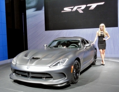 SRT Viper GTS z limitované série Anodized Carbon Edition