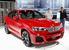 Světová premiéra crossoveru BMW X4 Sports Activity Coupé