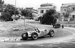 Coppa Acerbo 1935 na okruhu Pescara – Varziho druhé vítězství pro stáj Auto-Union AG (Auto-Union B, 5,6 l).