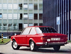 Glas 3000 V8 se už vyráběl pod taktovkou BMW, mnichovská automobilka se podílela na vylepšení vozu