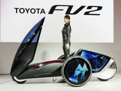 Toyota FV2 Concept při světové premiéře na Tokijském autosalonu (2013)
