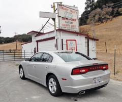 Dodge Charger je renesancí klasického sedanu s pohonem zadních kol