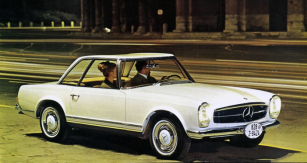 Mercedes-Benz 230 SL s pevnou střechou hardtop 