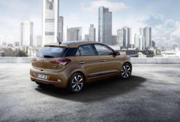 hyundai-i20-2015-prev-2 88679