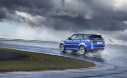 range-rover-sport-svr-5 88689