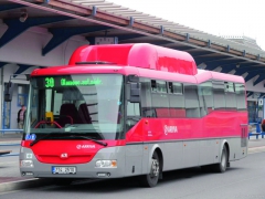 Některé typy městských autobusů s pohonem CNG jsou rozpoznatelné na první pohled – hrb na střeše skrývá tlakové nádoby na uskladnění CNG.