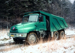 Druhý prototyp Jamalu nesl ještě označení T 815-24BSK8 36 270 6x6.2R. Byl poskytnut nejlepšímu ruskému zákazníkovi, těžařské společnosti Surgutněftěgaz, aby prošel těmi nejtěžšími zkouškami na Sibiři za plného provozu.