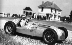 Spojení Chiron – Talbot Lago bylo pro mnohé velmi překvapivě vítězné, i když konkurencí vozu s atmosférickým motorem byly především „lehkonohé“ Maserati s přeplňovaným agregátem.