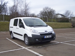 Toyota ProAce Combi Van 2.0 D-4D