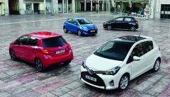 Modelová řada Yaris 2015, zahrnující rovněž Hybrid