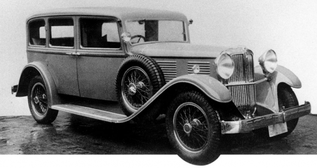 Šestimístná limuzína Walter Regent v provedení z roku 1932 
