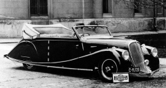 Aerodynamicky tvarovaný kabriolet Regent s karoserií Sodomka (1935)