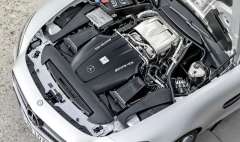 Zcela nový motor 4.0 V8 Bi-Turbo z dílen AMG v Affalterbachu