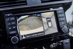 Kamerový systém usnadňuje řidiči manévrování, a to nejen při couvání