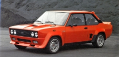 Fiat 131 Abarth Rally Bertone (prezentace v Ženevě 1976)