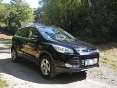 Ford Kuga 1.2 s konfigurací 4x2