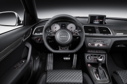 2015-audi-rs-q3-15 91205