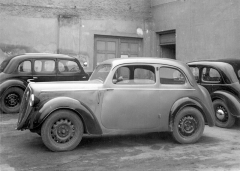 Karoserie prototypu z roku 1937 měla poněkud nevyvážené proporce
