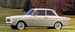 První Ford Taunus 12M s dvoudveřovou karoserií (řada P4 od 1962)