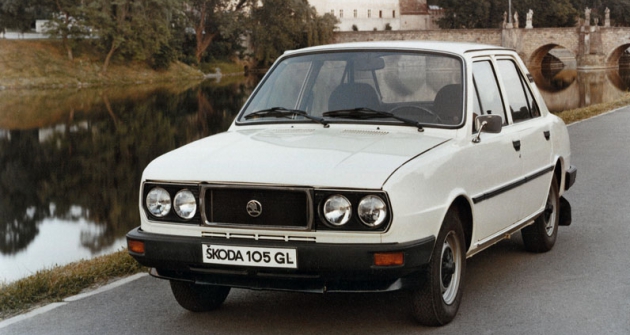 Škoda 105 GL, luxusní verze lidového vozu s motorem 1046 cm3