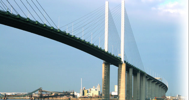 Při prodlením platby delším než 28 dní od přejezdu Dartford Crossing bude vydáno potvrzení o pohledávce ve výši 105 liber.