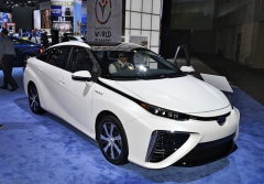 Světová premiéra Mirai na autosalonu v Los Angeles 2014