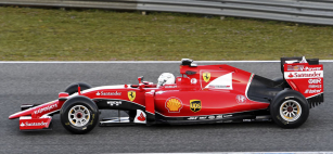 01-vettel 94324