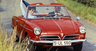 NSU Wankel Spider, první sériový automobil na světě, poháněný rotačním motorem (výroba 1964 – 1967; debut IAA 1963) 