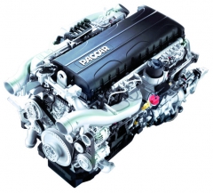Jedenáctilitrový i třináctilitrový motor MX doznal konstrukčních vylepšení. Především v rámci olejového hospodářství a vstřikování paliva.